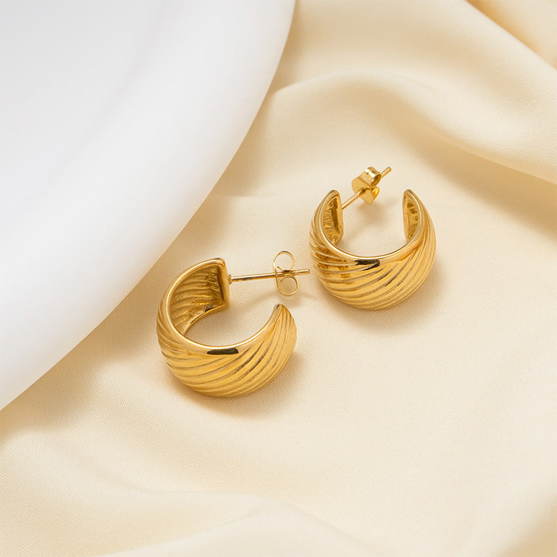 Delta Earrings