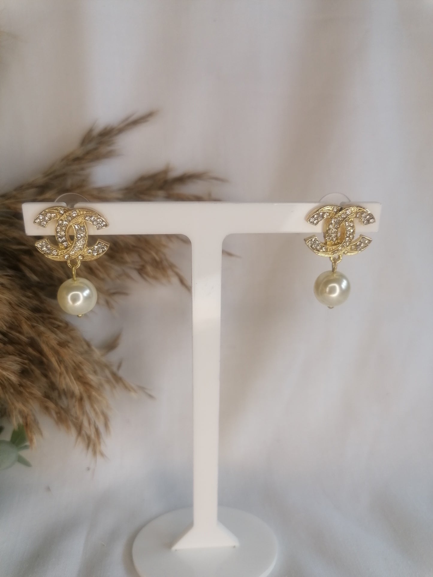 Ella Earrings (Gold)