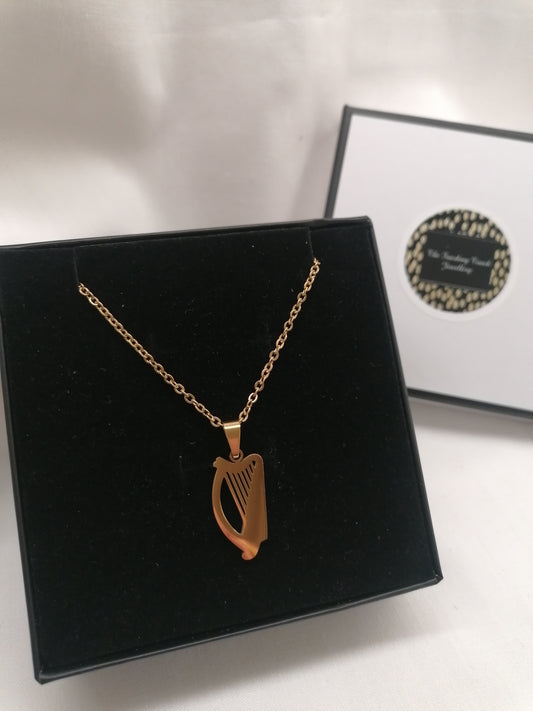 Éire Harp Necklace (Gold)