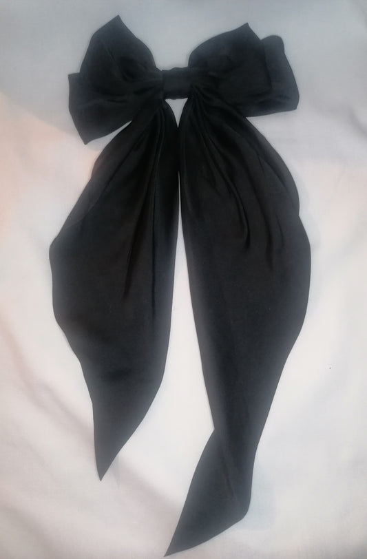 Willow Hair Bow - Black