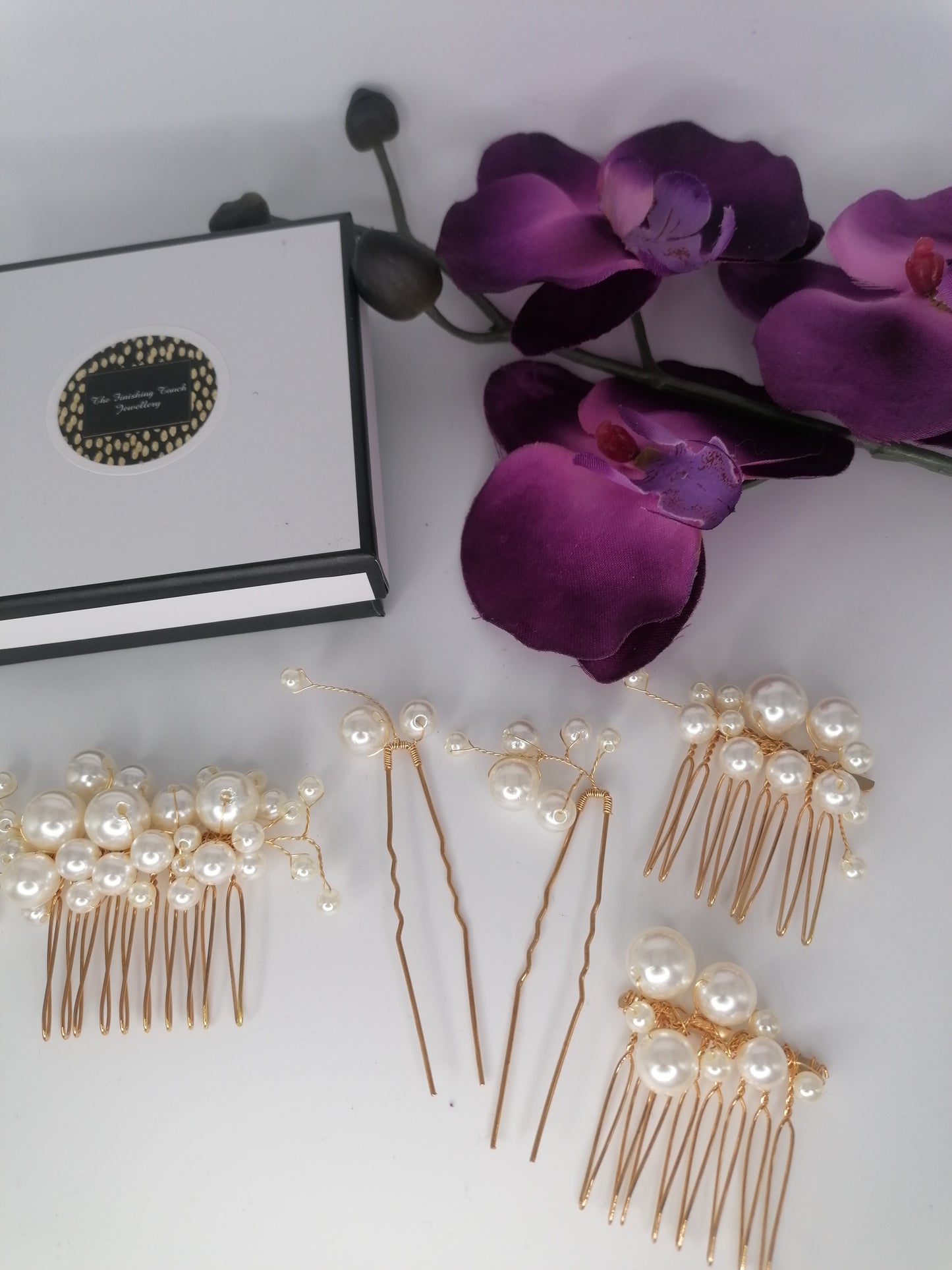 Renee Pearl Comb & Pin Set