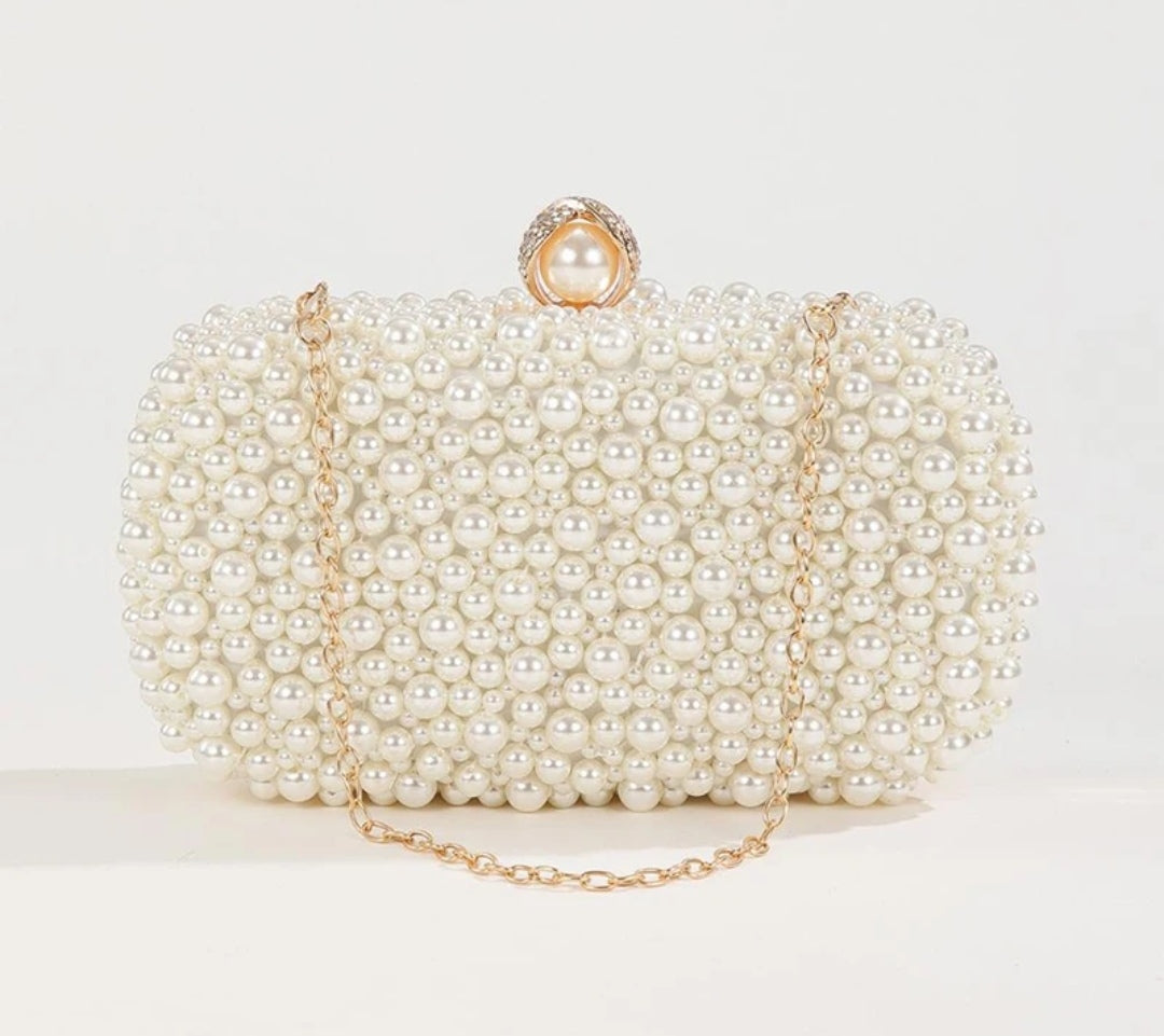 Ariel Pearly Clutch (Gold)