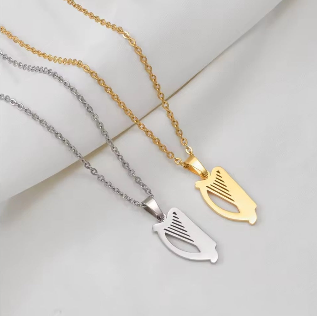 Éire Harp Necklace (Silver)