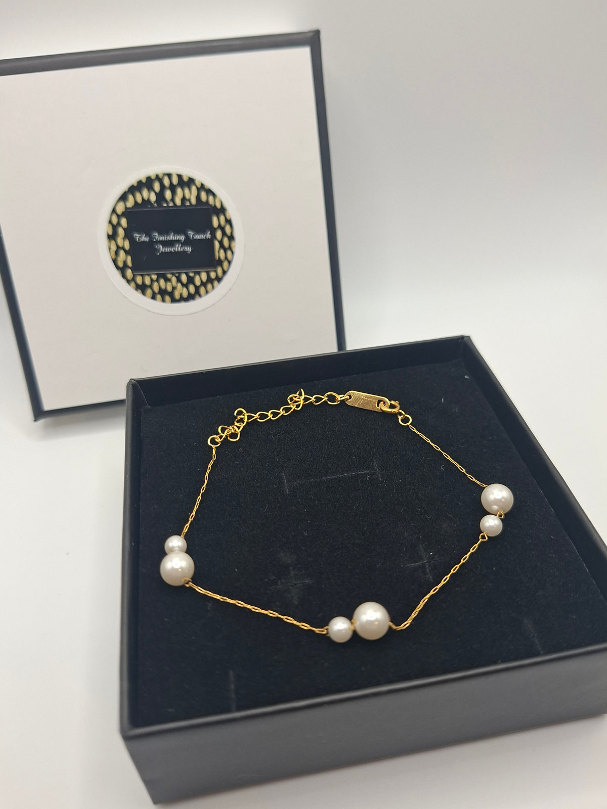 Evie Pearl Bracelet