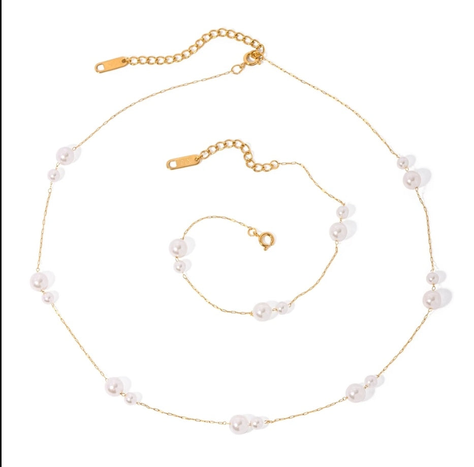 Evie Pearl Set