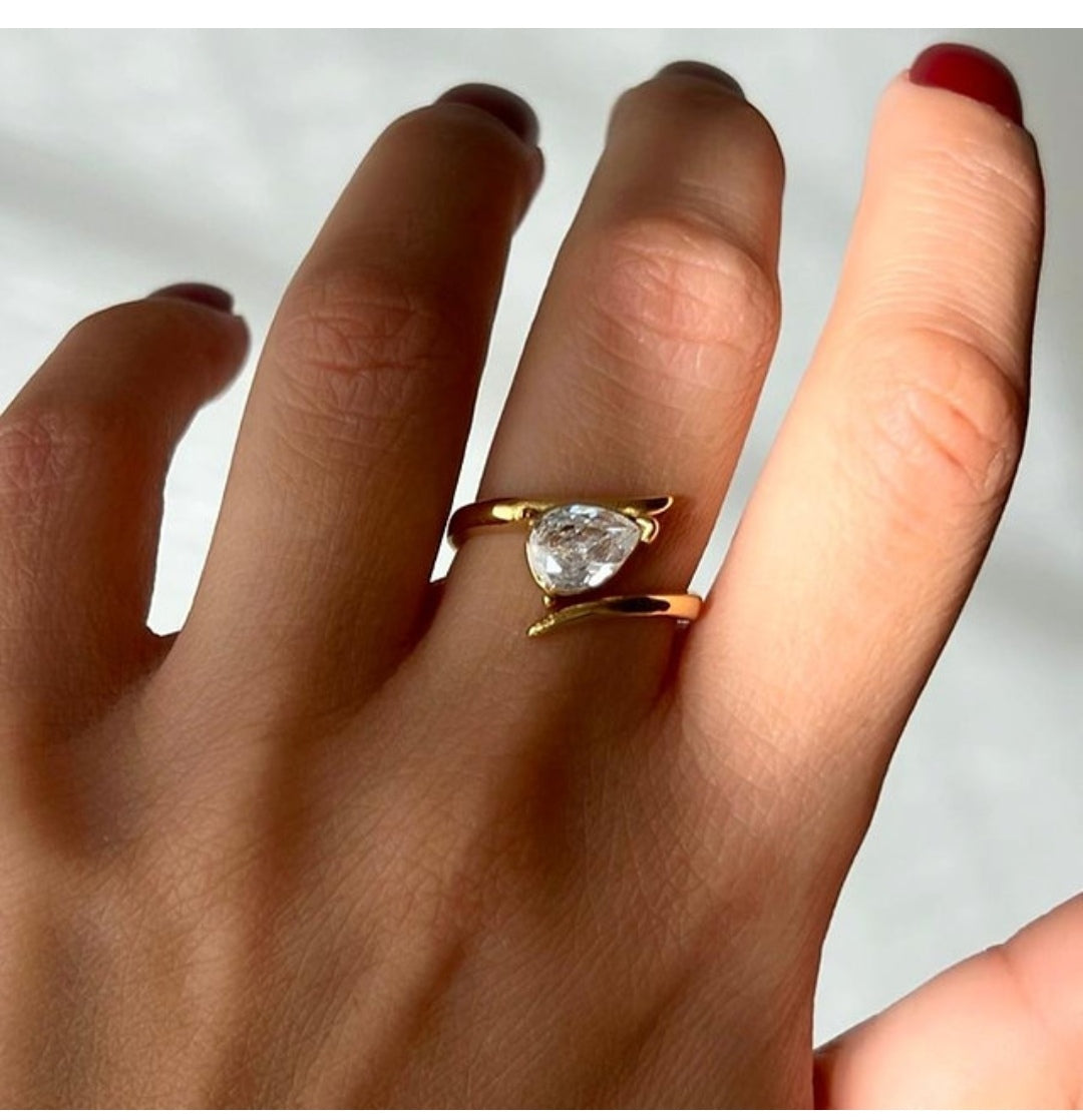 Eloise Ring