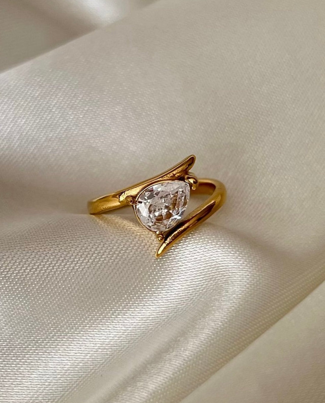Eloise Ring