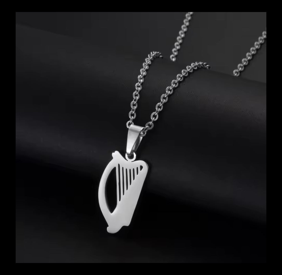 Éire Harp Necklace (Silver)