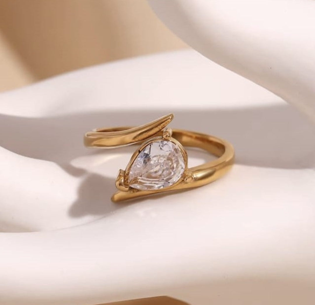 Eloise Ring