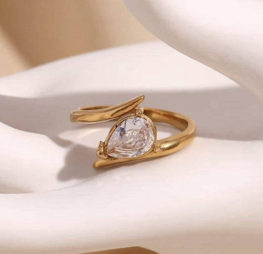 Eloise Ring