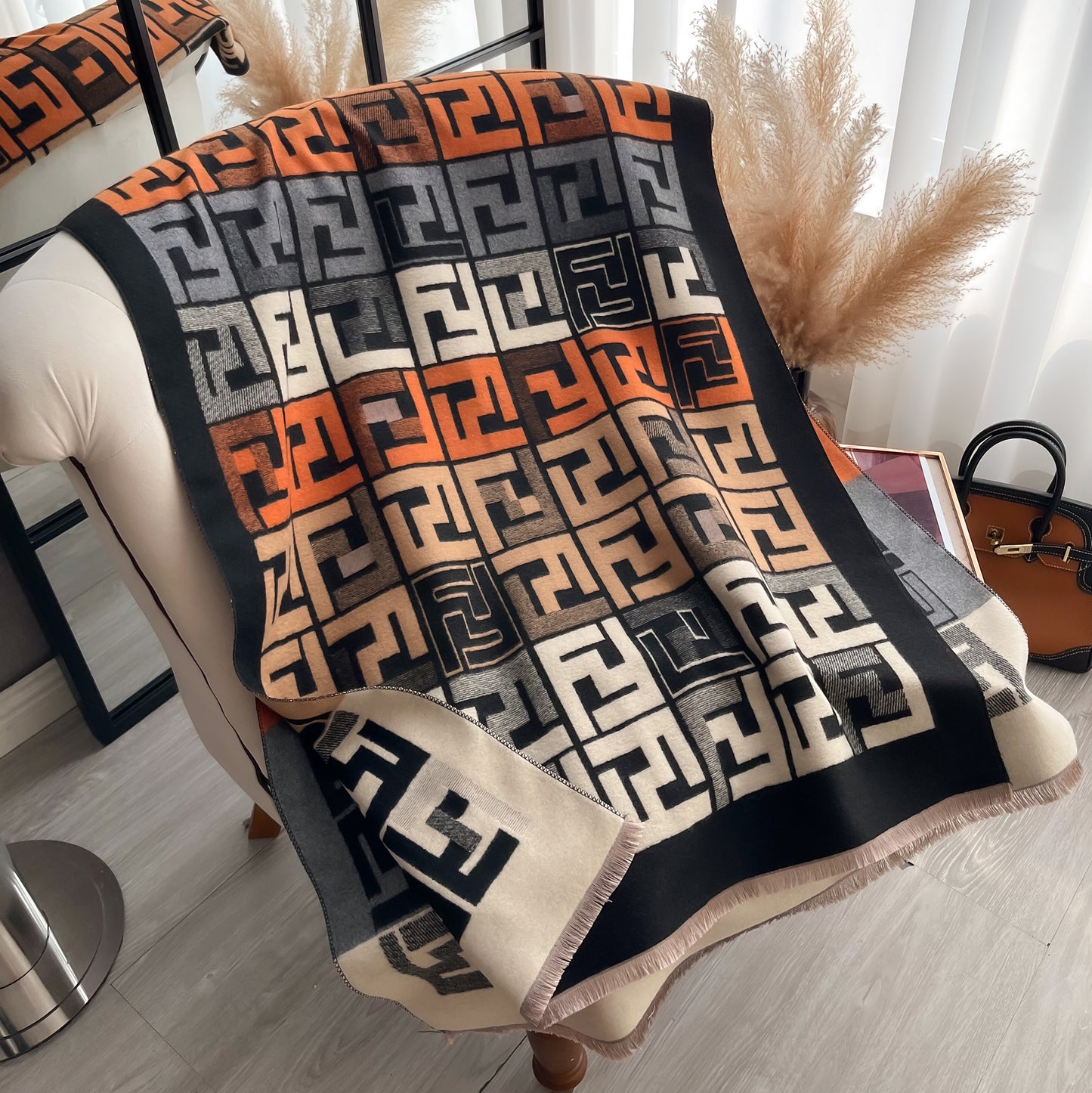 Felora Scarf (Black)