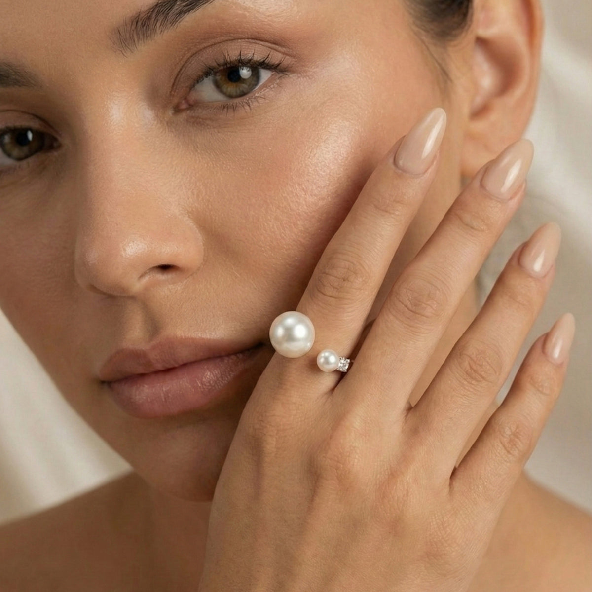 Embrace Open Pearl Ring (Silver)