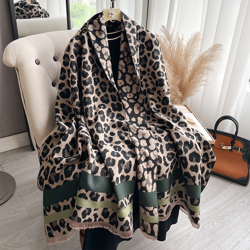 Savanna Leopard print Scarf (Green)