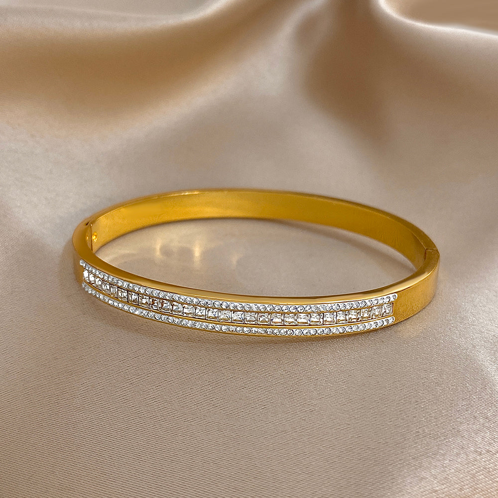 Eterna Luxe Bracelet