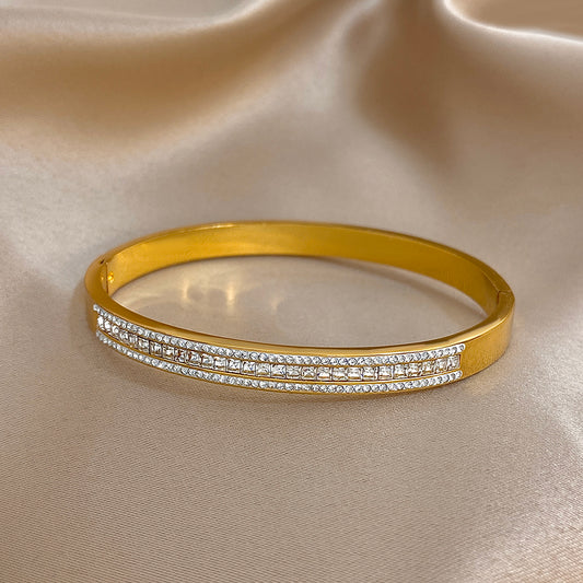 Eterna Luxe Bracelet