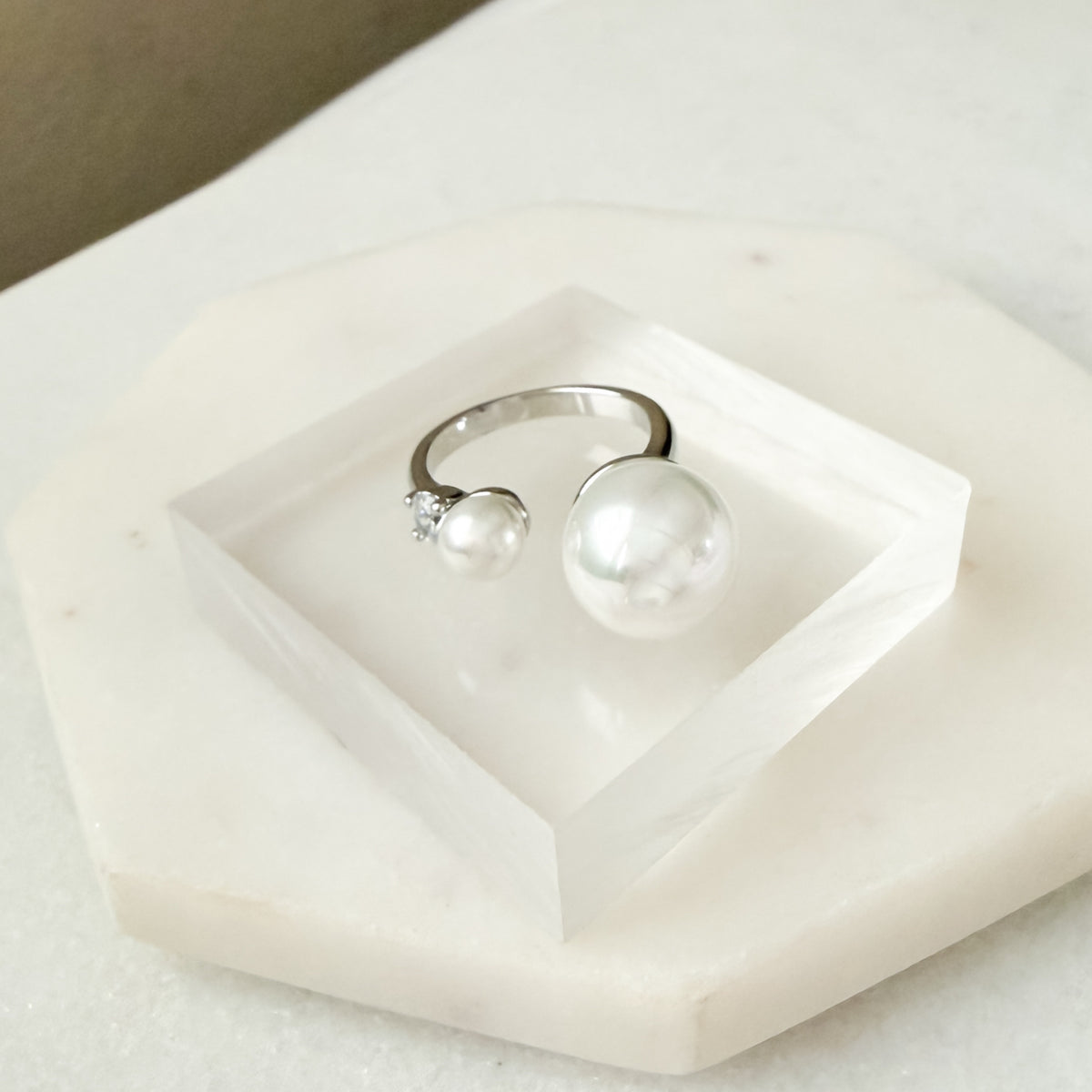 Embrace Open Pearl Ring (Silver)