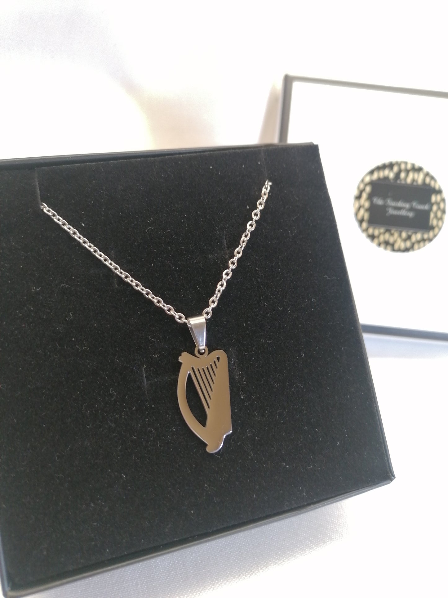 Éire Harp Necklace (Silver)