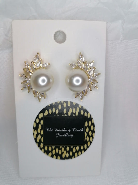 Erin Earrings (Gold)