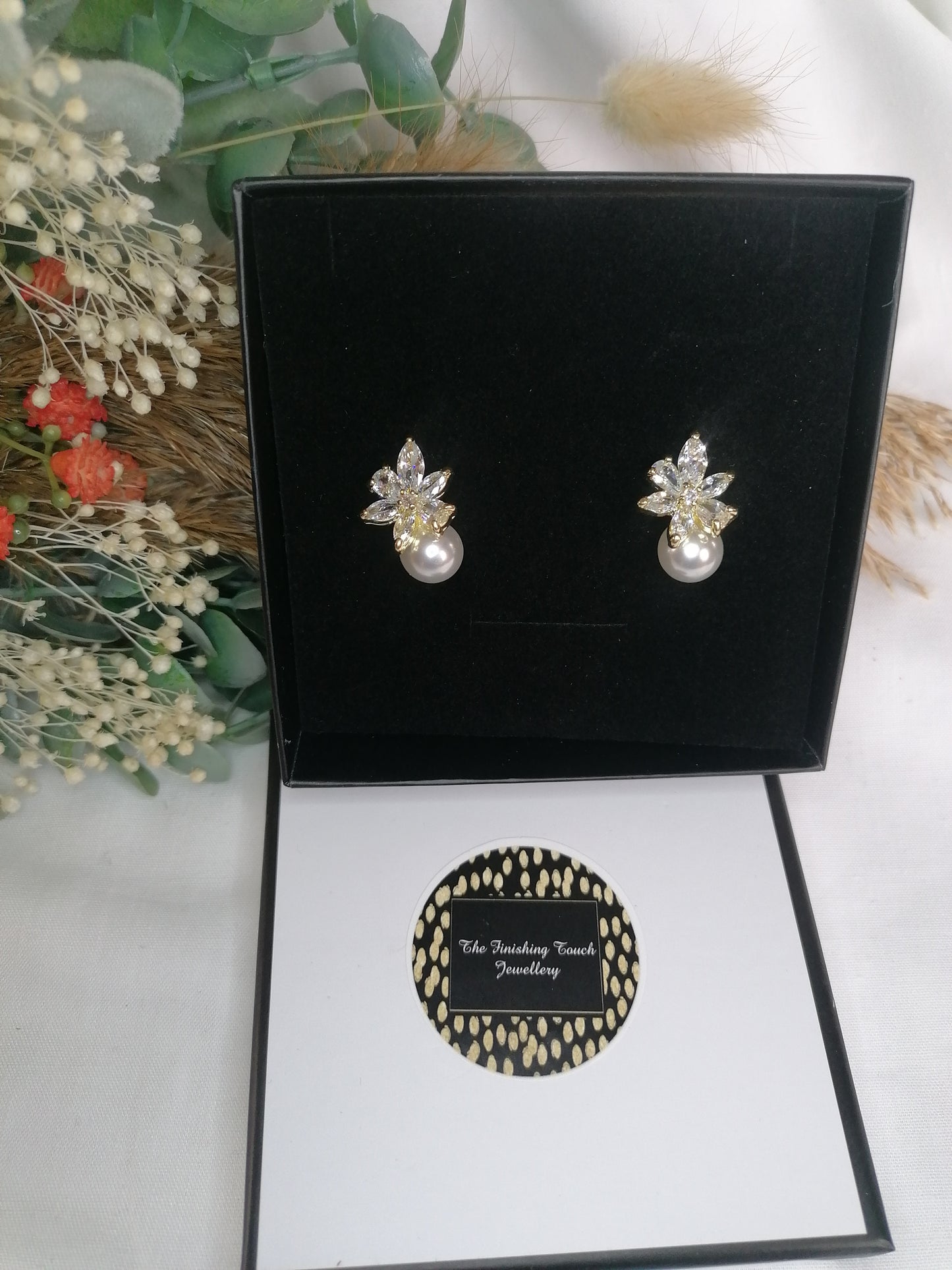 Farah Earrings (Gold)